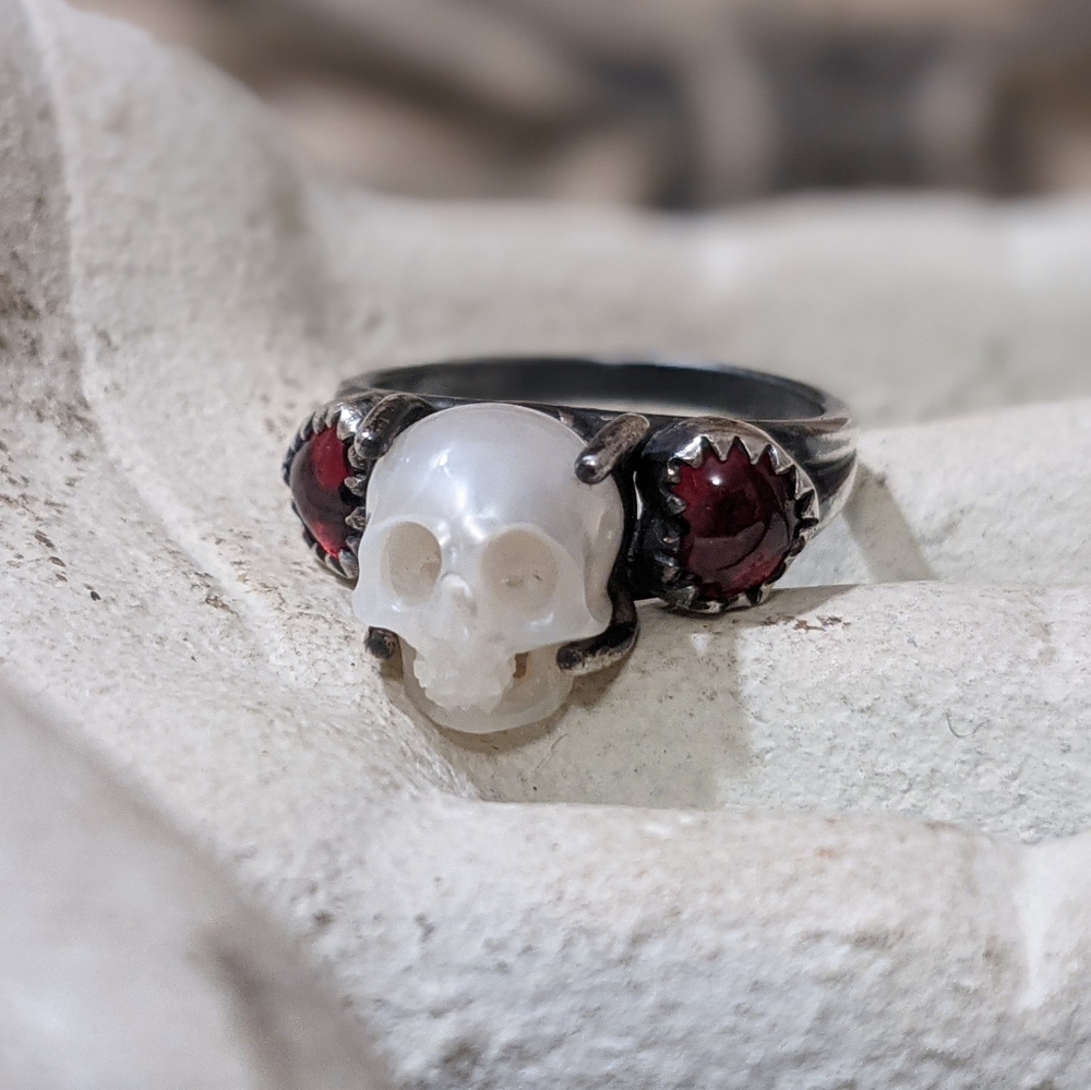 Sterling Silver Pearl Skull & Garnet Heart Ring